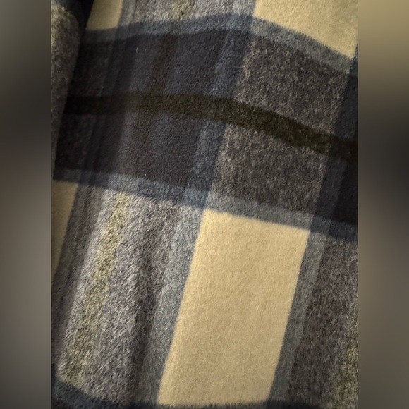 Banana republic shacket - Picture 4 of 4